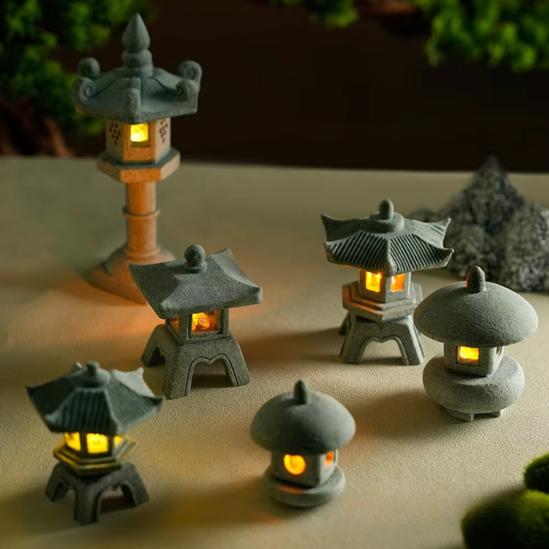 Aquarium Mini Fish - Mini Pagoda Lantern Light Garden Statue