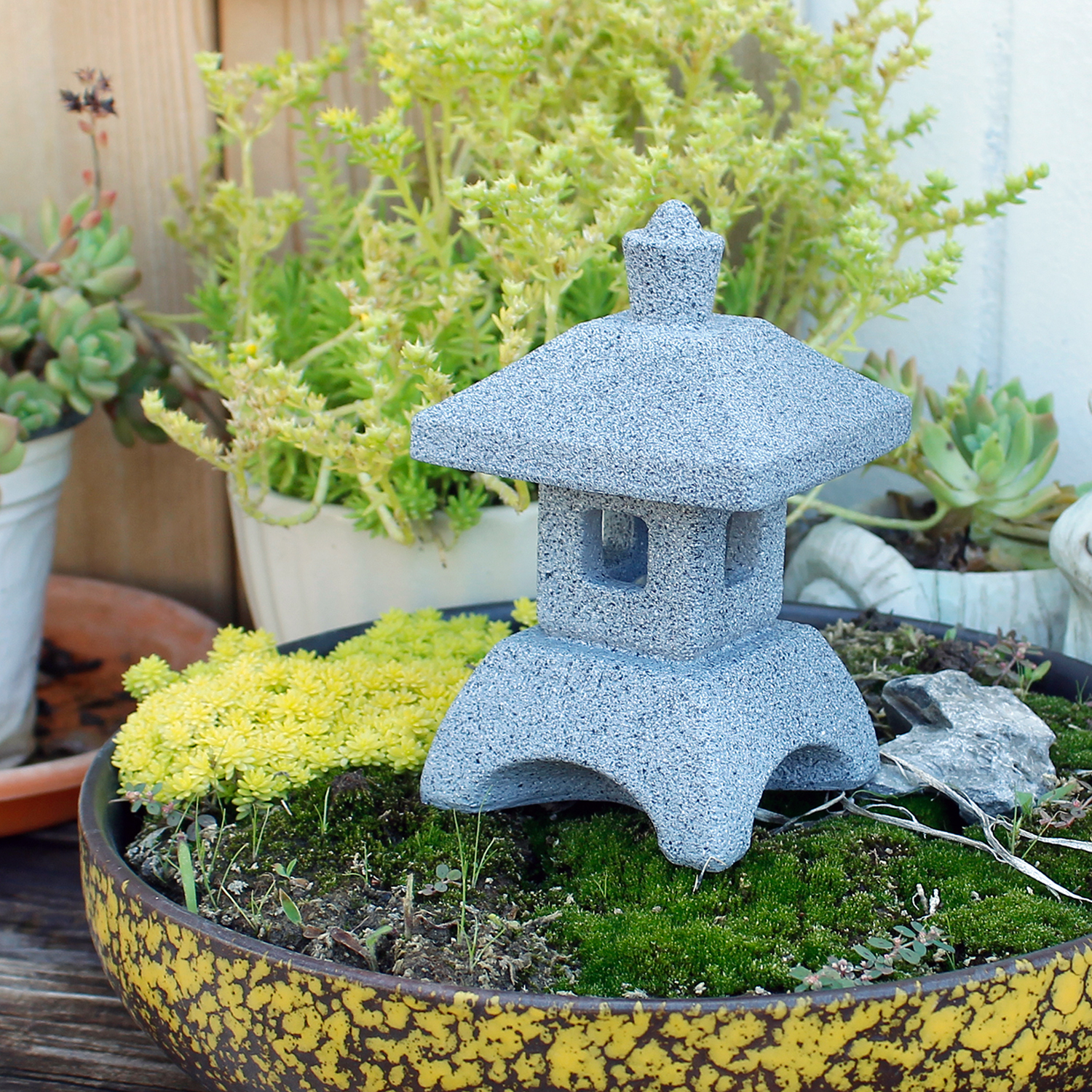 Japanese Lantern Pagoda Statue - Aquarium Fish Japan recensione e prezzo