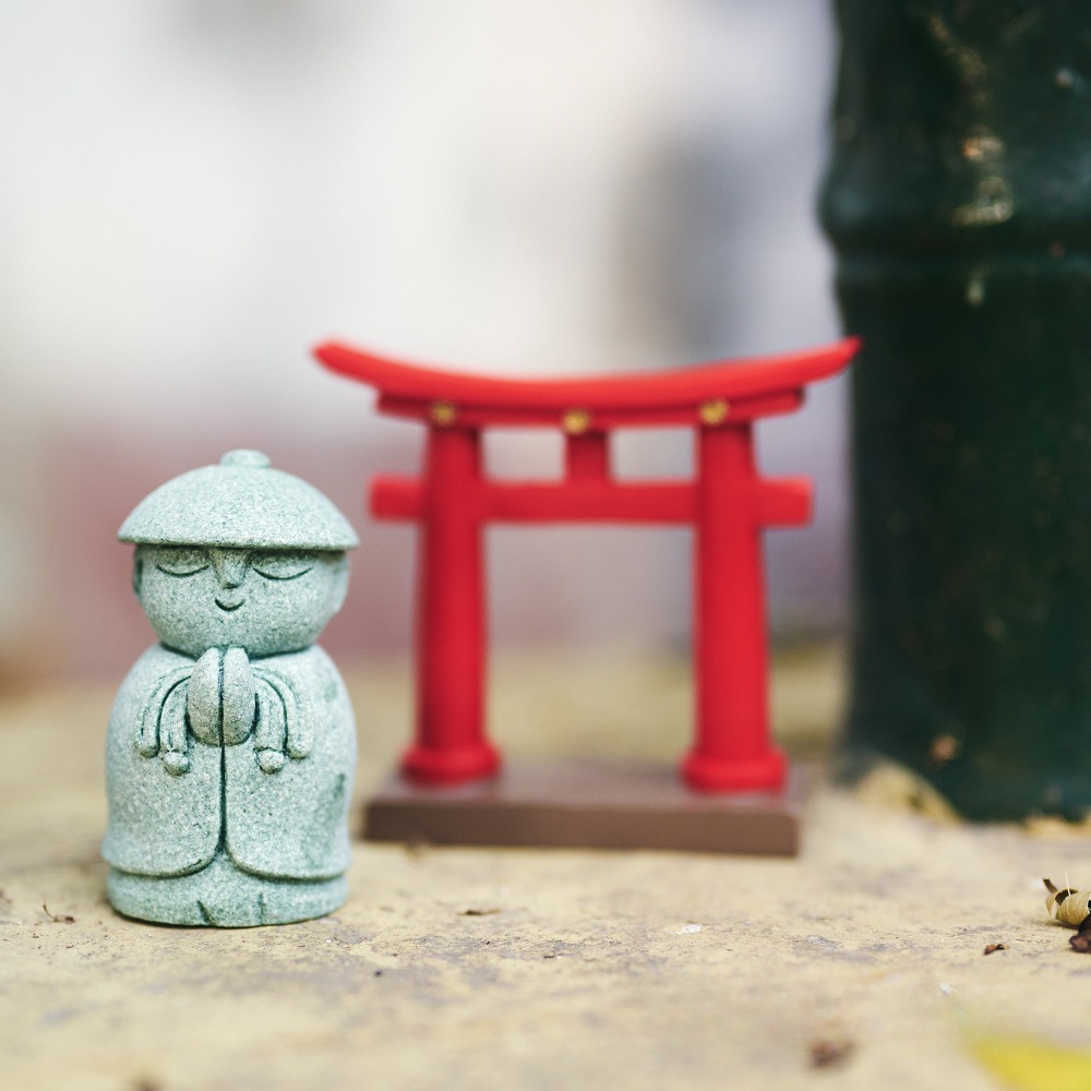 Japanese Buddha Figurine Good  - Aquarium Fish Japan recensione e prezzo
